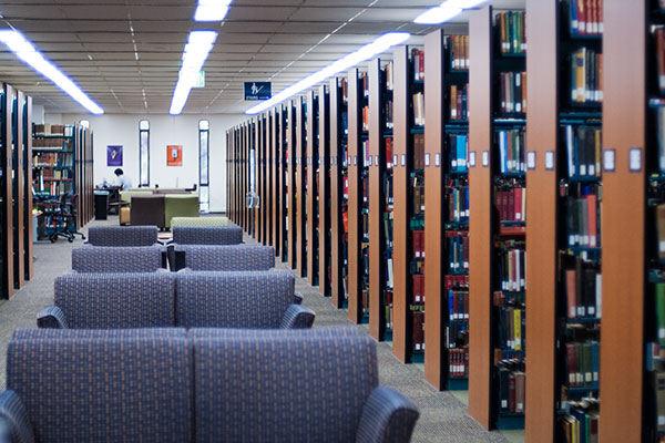 UC Irvine Libraries - Virtual Tour